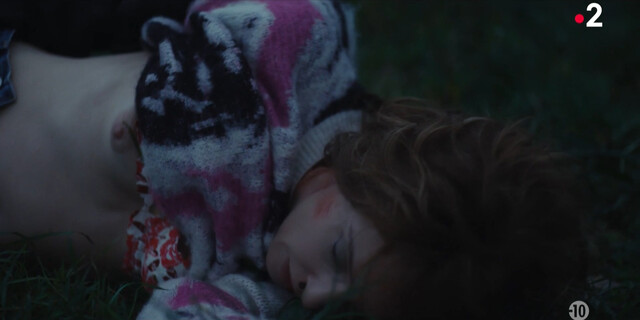 Alix Poisson nude – Sambre s01e01 (2023) Alix Poisson nude – Sambre s01e01 (2023)