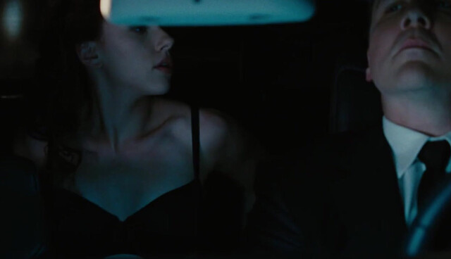 Scarlett Johansson sexy - Iron Man 2 (2010) Scarlett Johansson sexy - Iron Man 2 (2010)