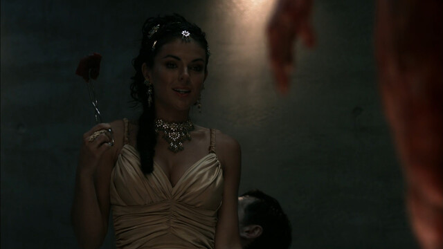Serinda Swan sexy – Supernatural s01e21 (2006) Serinda Swan sexy – Supernatural s01e21 (2006)