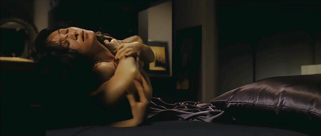 Son Ye-jin sexy, Yoon Da-gyeong nude - White Night (2009) Son Ye-jin sexy, Yoon Da-gyeong nude - White Night (2009)